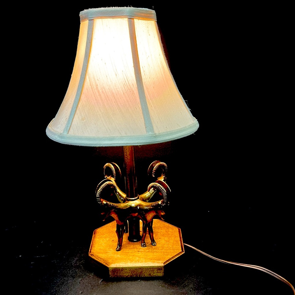 Vintage1981  solid brass “Long Horn Sheep” on real solid wood base side lamp USA